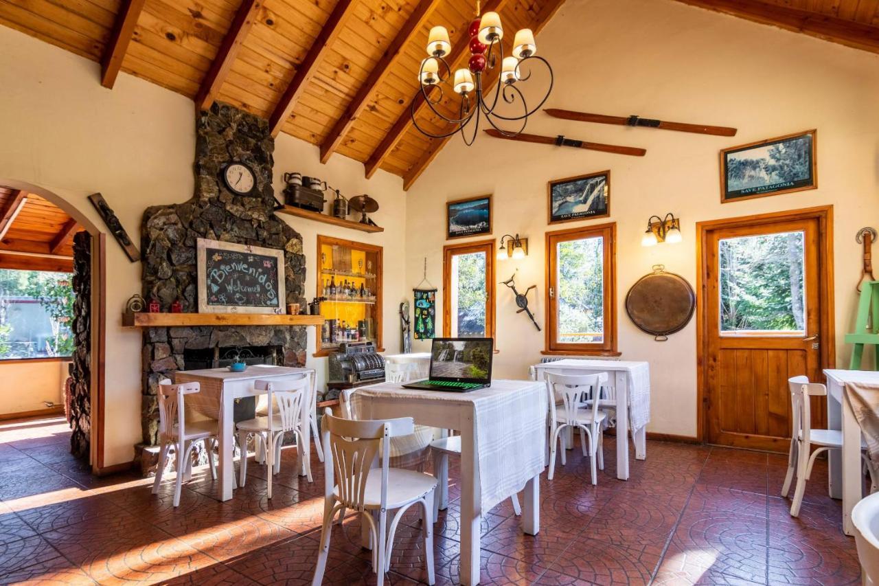 Hostería Bajo Cero Villa La Angostura Exterior foto