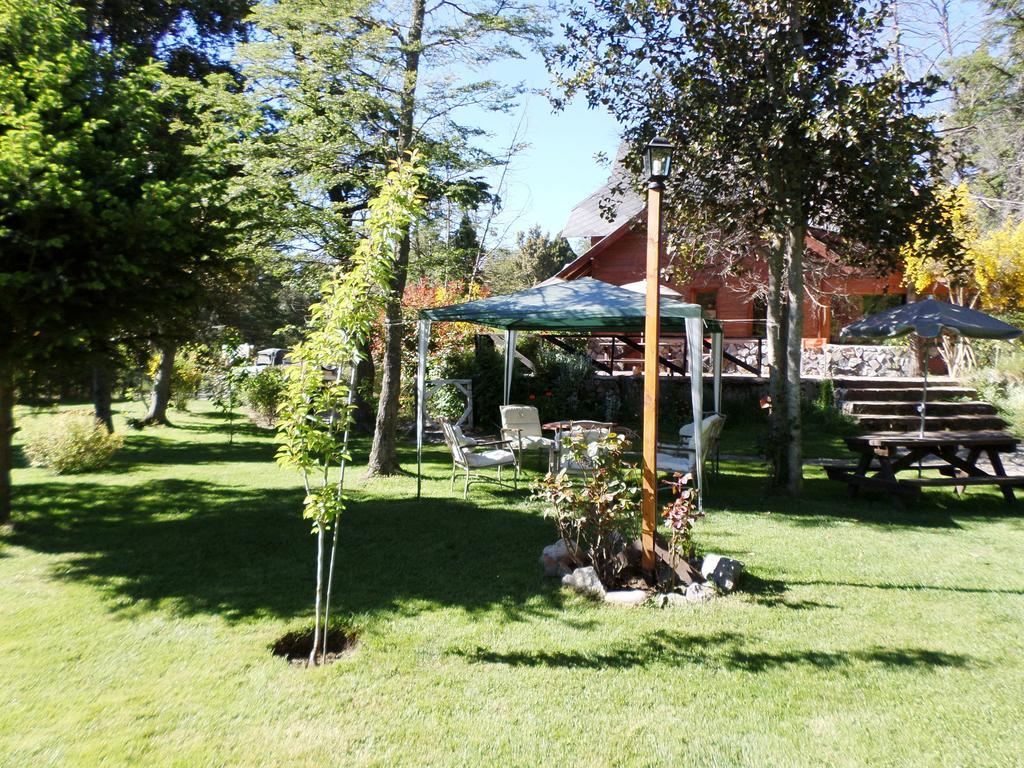 Hostería Bajo Cero Villa La Angostura Exterior foto