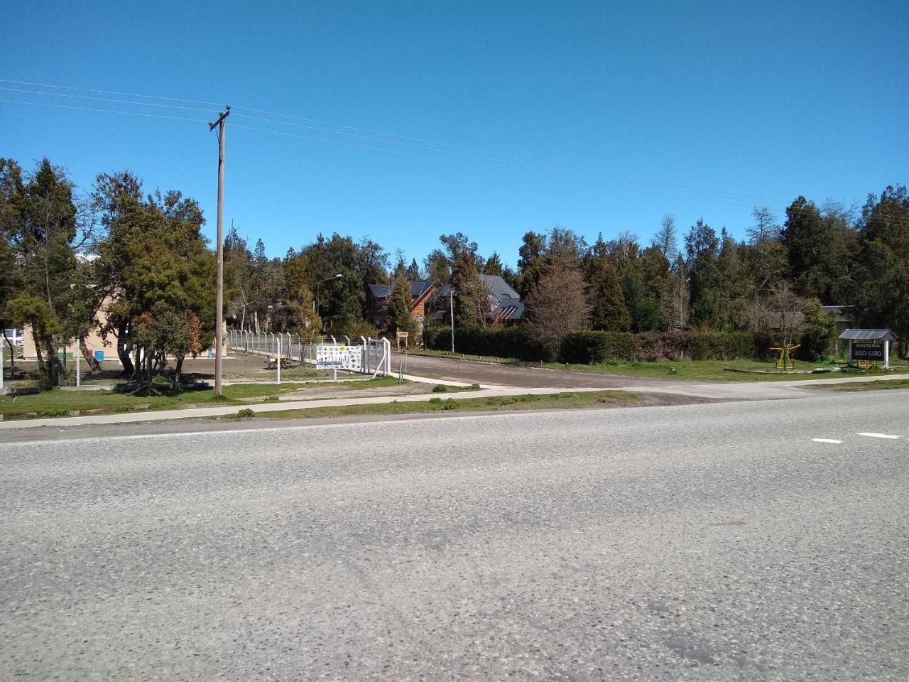 Hostería Bajo Cero Villa La Angostura Exterior foto